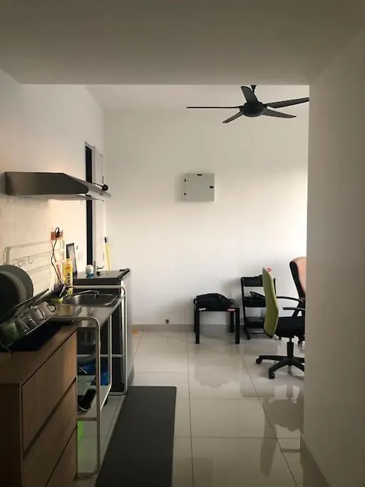 Lovely One Bedroom Studio Unit. Sungai Buloh